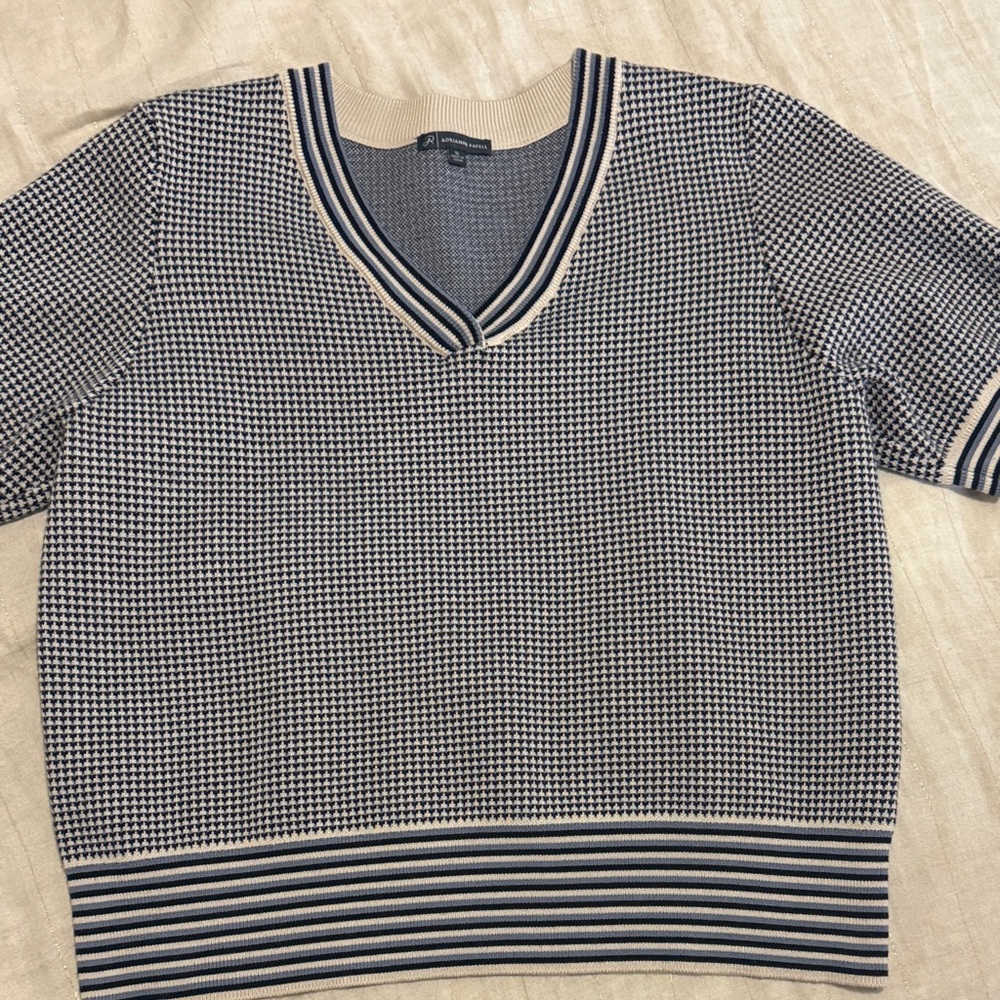 Adrianna Papell Black and White V-Neck Sweater